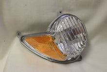 Load image into Gallery viewer, IHC International Workstar Navstar MRAP Turn Signal Side Marker Len RT 20-6571B2