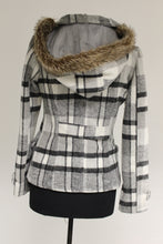 Load image into Gallery viewer, YMI Ladies Winter Coat, Size: Small, White/Blk Plaid