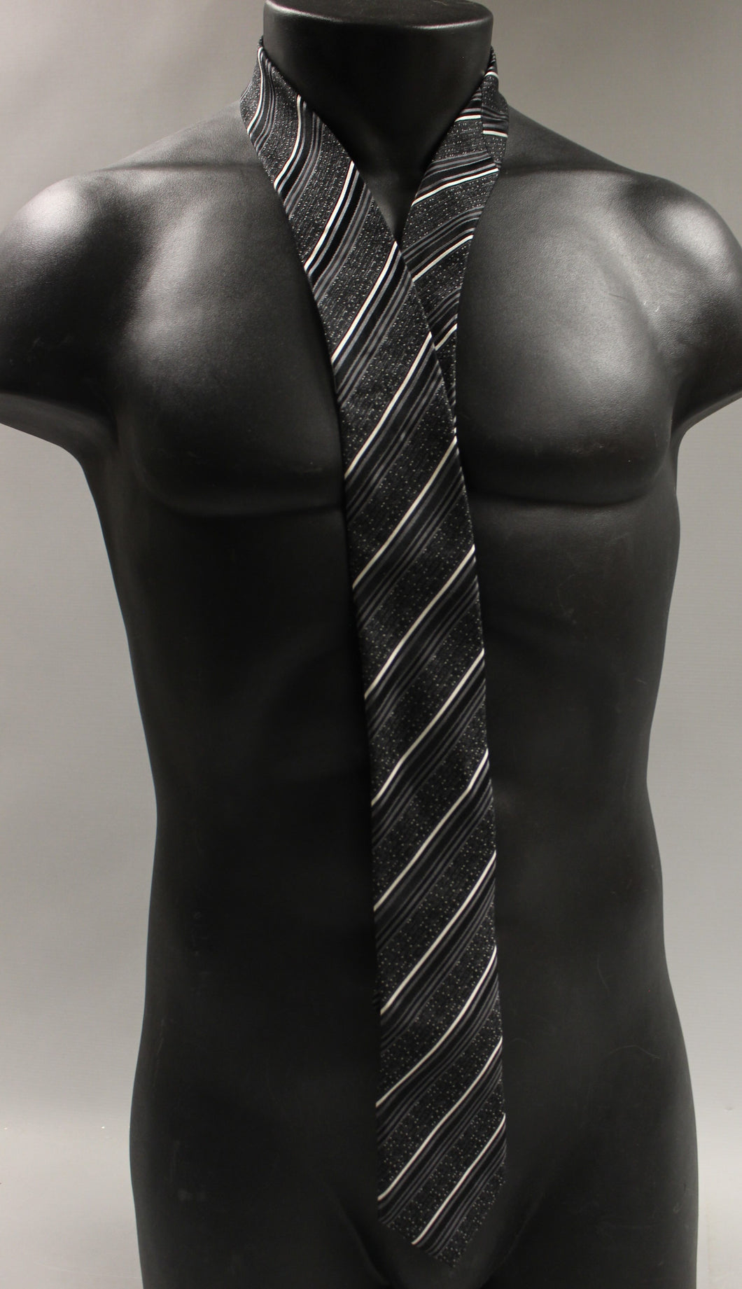 Marc Anthony Striped Silk Neck Tie - 57