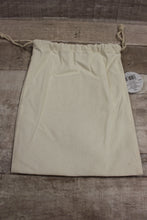 Load image into Gallery viewer, Reindeer Feed Bag - New