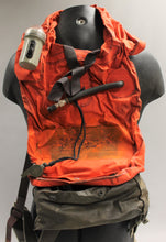 Load image into Gallery viewer, Vietnam Era 1967 US Navy Inflatable Life Preserver Vest (#1)