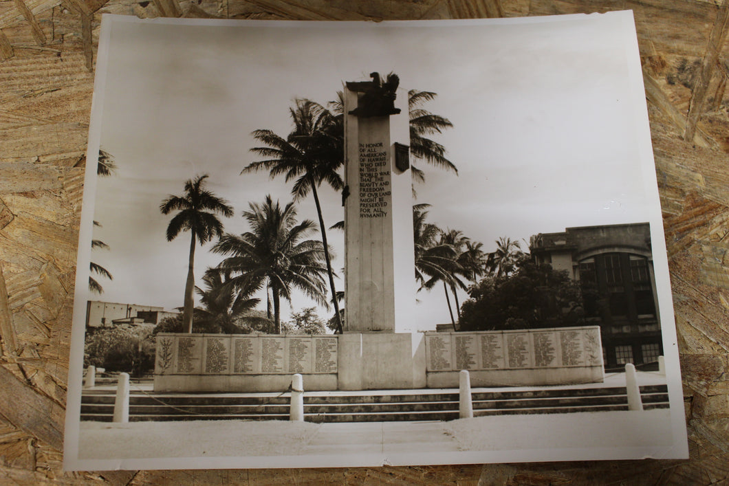 Vintage Authentic and Original Photo Hawaii Memorial -Used