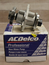 Load image into Gallery viewer, AC Delco Professional Series 252-822 Water Pump for Buick Chevy GMC-New
