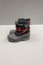 Load image into Gallery viewer, Girls Kitty Black Totes Snow Boots, Size: 8, Used
