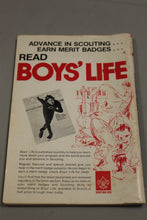 Load image into Gallery viewer, Boy Scouts of America Merit Badge Series Backpacking - Used
