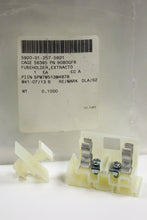 Load image into Gallery viewer, Extractor Post Fuseholder / Panel Mount Fuseholder, 5920-01-257-5921, New