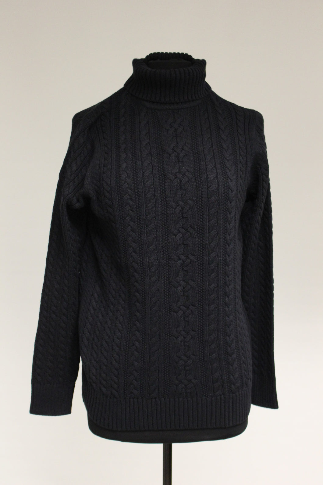 Amazon Essentials Women's Fisherman Cable Turtleneck Sweater, Black, Small, New
