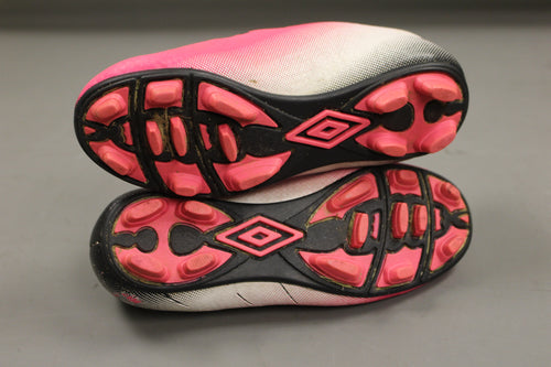 NIKE Woman's Athletic Shoe with Cleats, Size: 6.5