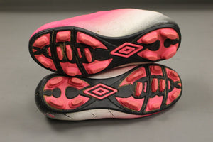 NIKE Woman's Athletic Shoe with Cleats, Size: 6.5