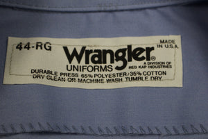 Wrangler Uniform's Men's Button Up Uniform Shirt Size 44R -Blue -Used