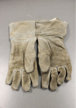 Load image into Gallery viewer, Firemen VII Leather Gloves - Sage Green - Large - Used