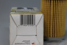 Load image into Gallery viewer, Mobil 1 M1C-254 Extended Performance Oil Filter - New