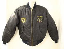 Load image into Gallery viewer, Ohio National Guard Coat, Size: Medium