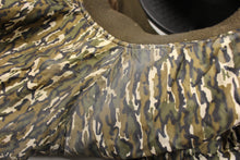 Load image into Gallery viewer, Gamehide Style No 97 Hunting Hoodie Jacket Size XL -Camo -Used