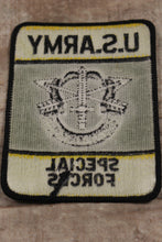 Load image into Gallery viewer, U.S. Army Special Forces De Opresso Liber Sew On Patch -Yellow/Green -Used