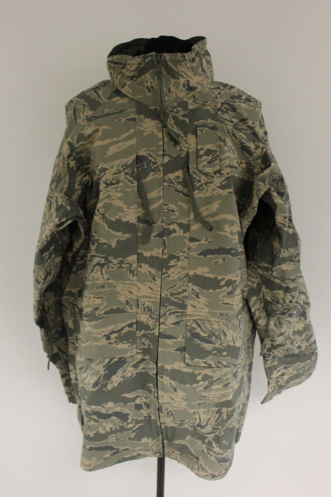 USAF APECS All Purpose Environmental Camouflage Parka - Large Regular - Used