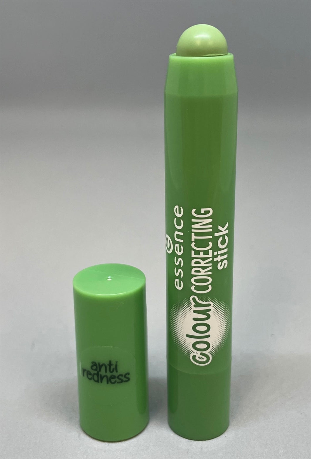 Essence Colour Correcting Stick - 04 Anti Redness - New