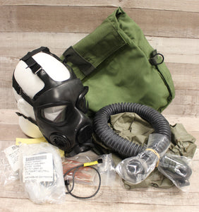 U.S. Army M45 Chemical Warfare Gas Mask Kit 4240-01-447-6989 -Size XS/S -New