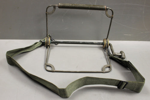 Military Issued Hand Cable Reeling Machine / Hand Wire Reeler, 3895-00-498-8343