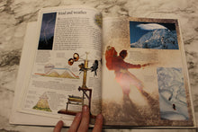 Load image into Gallery viewer, Everest Eyewitness Books By Rebecca Stephens - Used