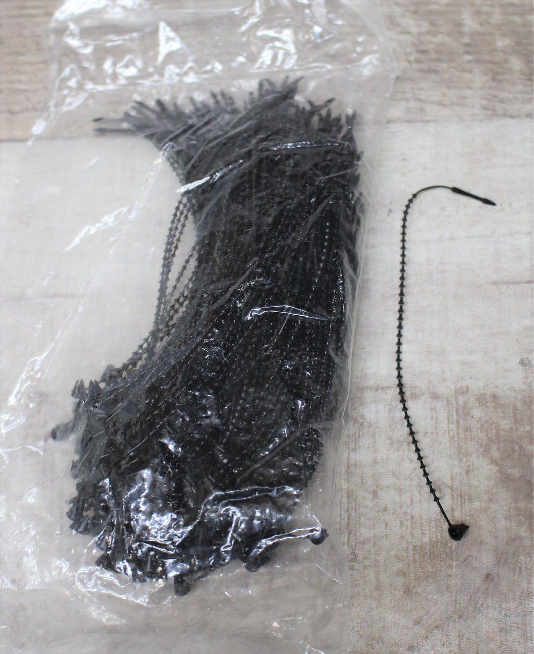 Pack of 100 Beaded Security Ties - Black - 5