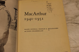MacArthur 1941-1954 - Major General Charles A Willoughby - John Chamberlain