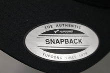Load image into Gallery viewer, Yupong Snapback Baseball Hat, New!