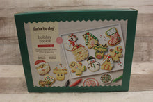 Load image into Gallery viewer, Target Favorite Day Holiday Cookie Decorating Kit -New