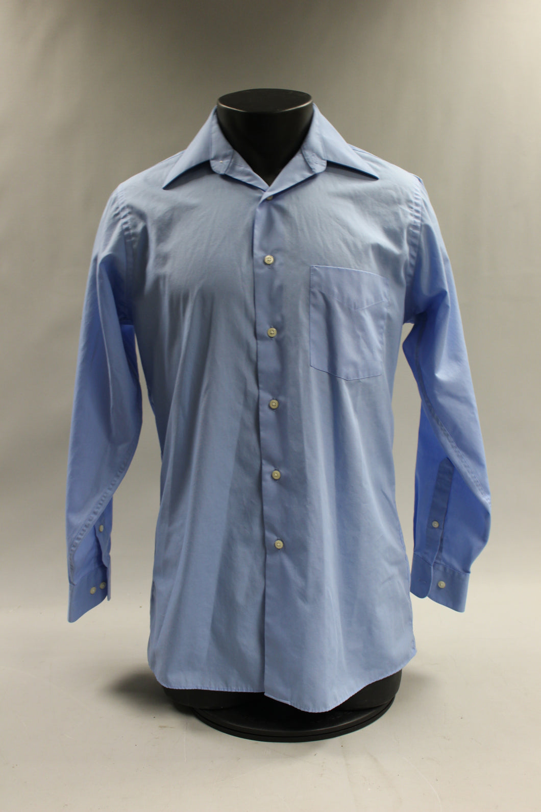 Arrow USA Wrinkle Free Men's Button Up Dress Shirt Size 32/33 Tall -Us Military Steals and Surplus Arrow USA Wrinkle Free Men's Button Up Dress Shirt Size 32/33 Tall -Us Military Steals and Surplus
