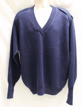 Load image into Gallery viewer, Military Equipment Co Men&#39;s Wool Blend V Neck Pullover Sweater - 38R - Used
