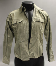 Load image into Gallery viewer, North Face Woman&#39;s Shirt, Size: Medium