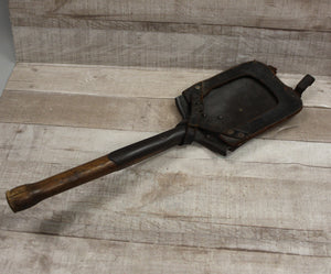 WWII German M31 Square-Head Entrenching Tool Shovel With Leather Cover
