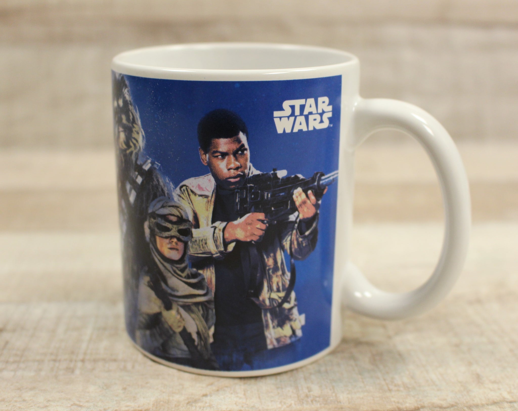 Blue Galerie Star Wars Coffee/Tea Cup/Mug - With Chewbacca, Finn