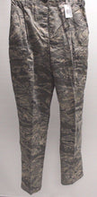 Load image into Gallery viewer, USAF Women&#39;s Utility Trousers, Digital Tiger, 10R, NSN 8410-01-536-2742, New