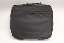 Load image into Gallery viewer, Targus Notepack Laptop Carrying Case Bag w/o Shoulder Strap - 15.4&quot; - GSA-OCN1
