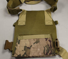 Load image into Gallery viewer, Sentry Plate Carrier Vest with AR550 Level 3+ Curved and Coated Plates - Multicam - New