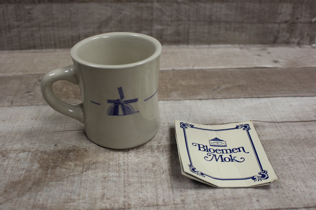 Dutch Sytje's Pannekoeken Griddle and Grille Coffee Tea Cup Mug -Used