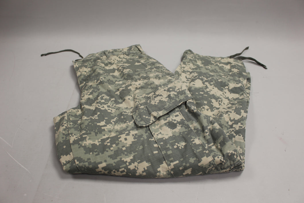 ACU Army Combat Trousers, Size: Medium Short, NSN:8415-01-548-4691