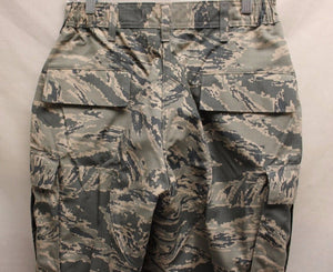 USAF Women's Utility Trousers, Digital Tiger, 14 R, NSN 8410-01-598-7600, New