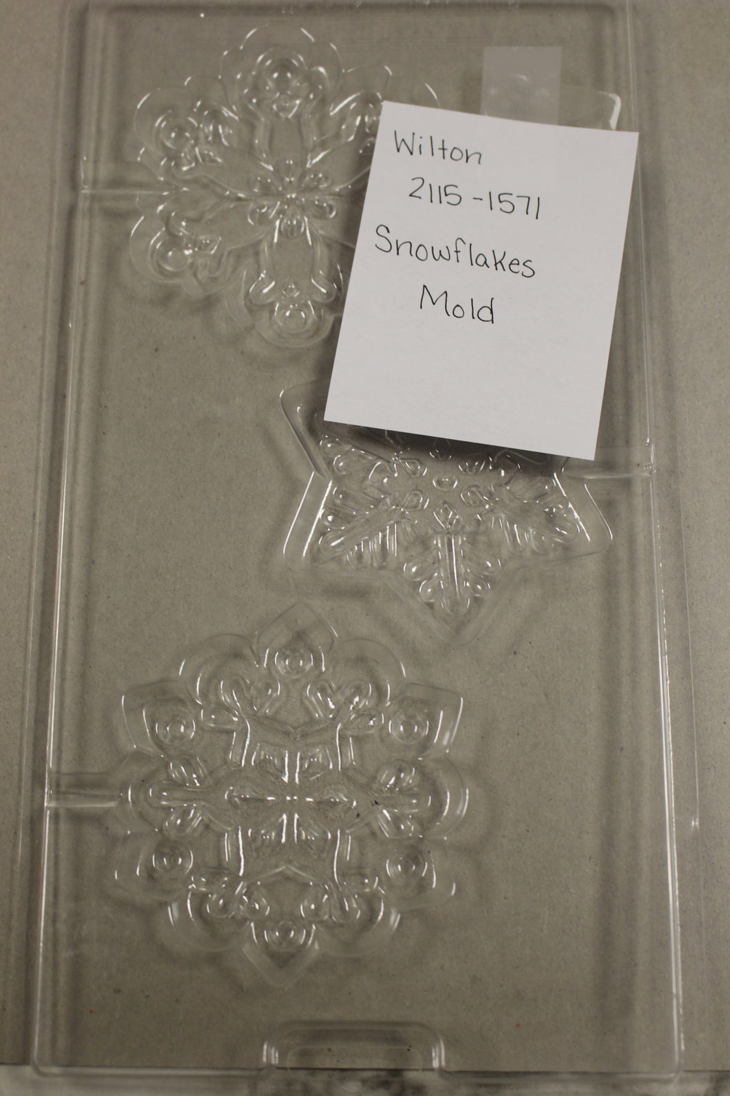 Wilton 2115-1571 Snowflakes Mold - Used