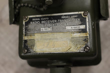 Load image into Gallery viewer, Israeli Army Signal Corps Radio Receiver-Transmitter - RT-196B / PRC-6A (#2)