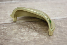 Load image into Gallery viewer, Hickory Hardware Williamsburg 3&quot; CTC Cup Cabinet Pull -New, Open Box