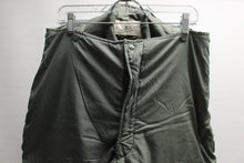 Load image into Gallery viewer, Type F-1B Extreme Cold Weather Trousers - Size: 32 - 8415-00-394-3609 - Used